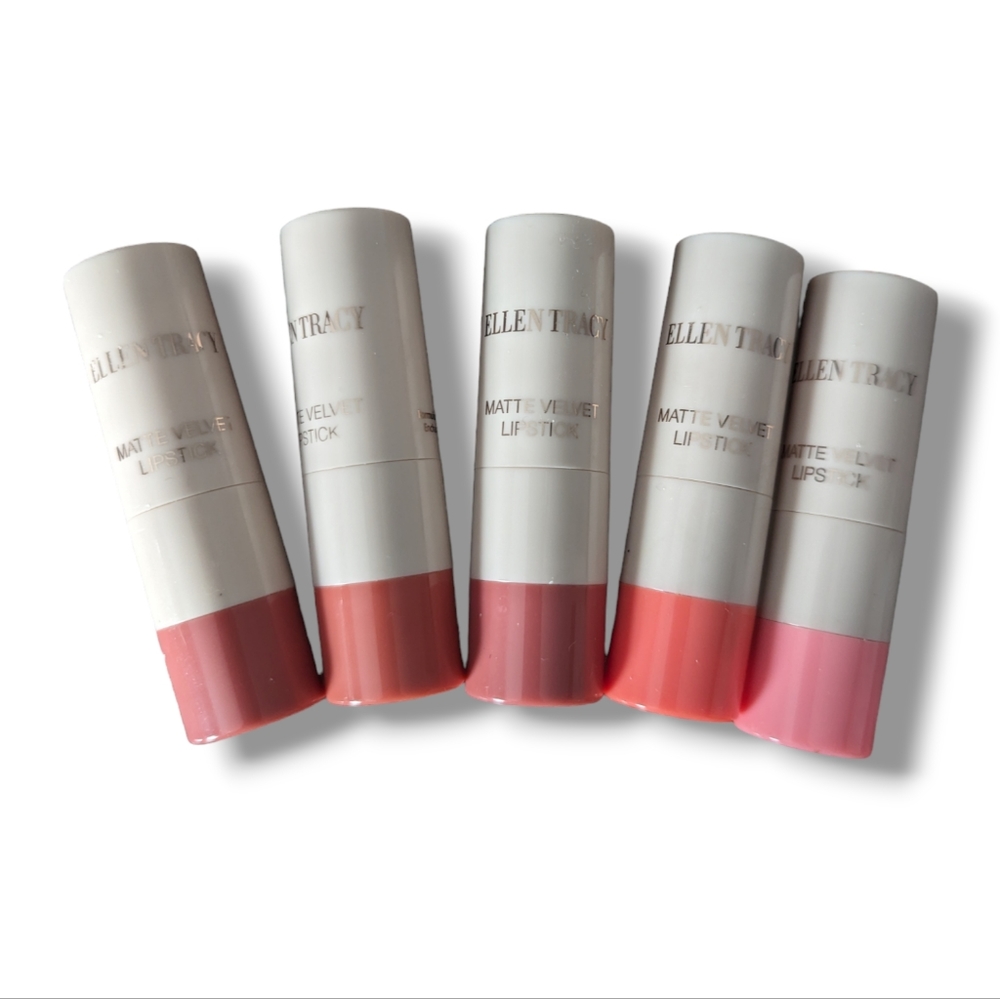 5 piece Ellen Tracy lipstick